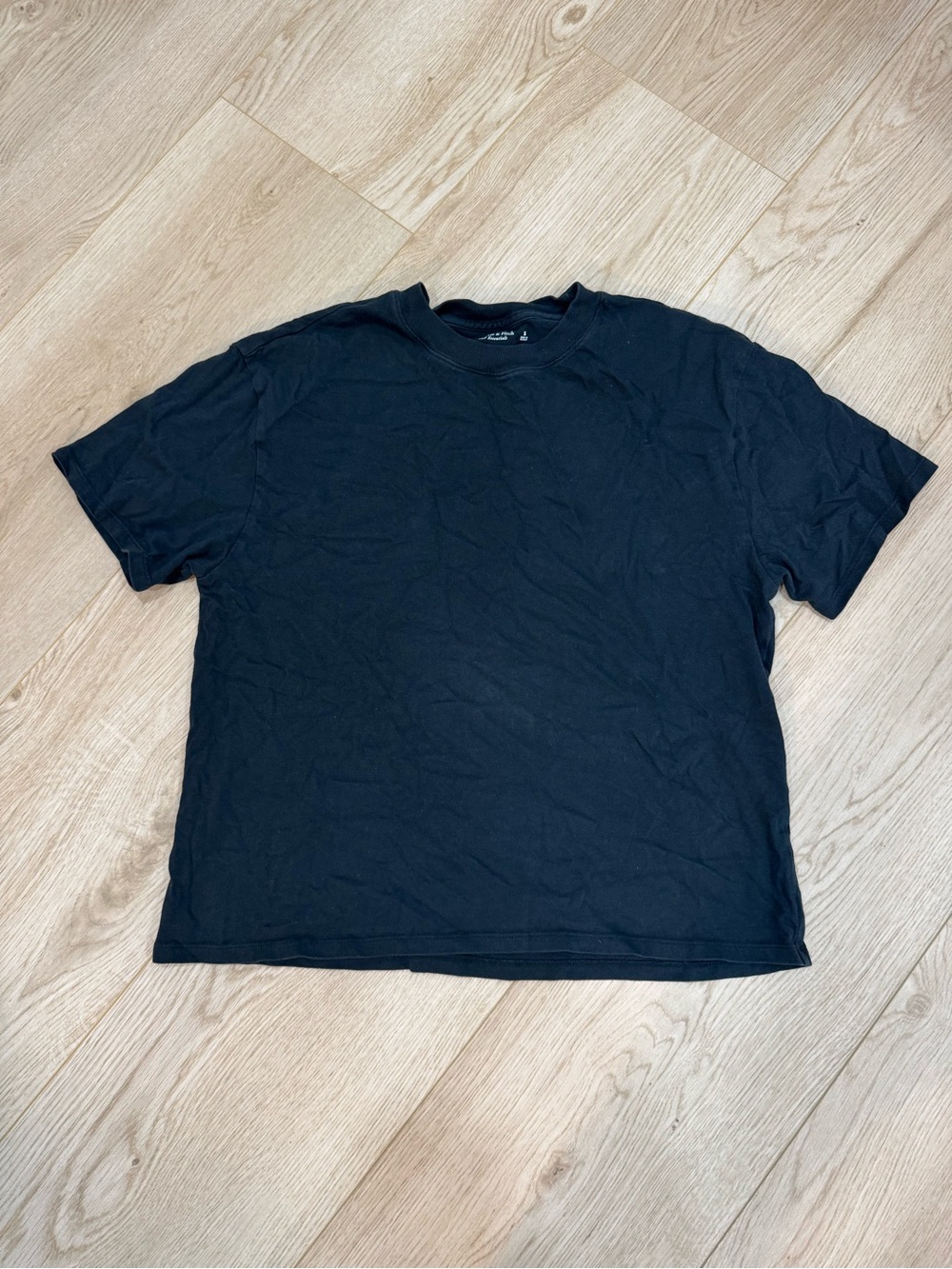 Abercrombie & Fitch Black Short Sleeve Crewneck Tee